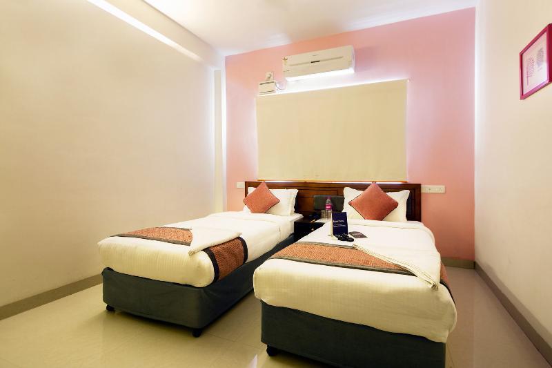 Fabhotel Evlewt Omr Siruseri Екстер'єр фото